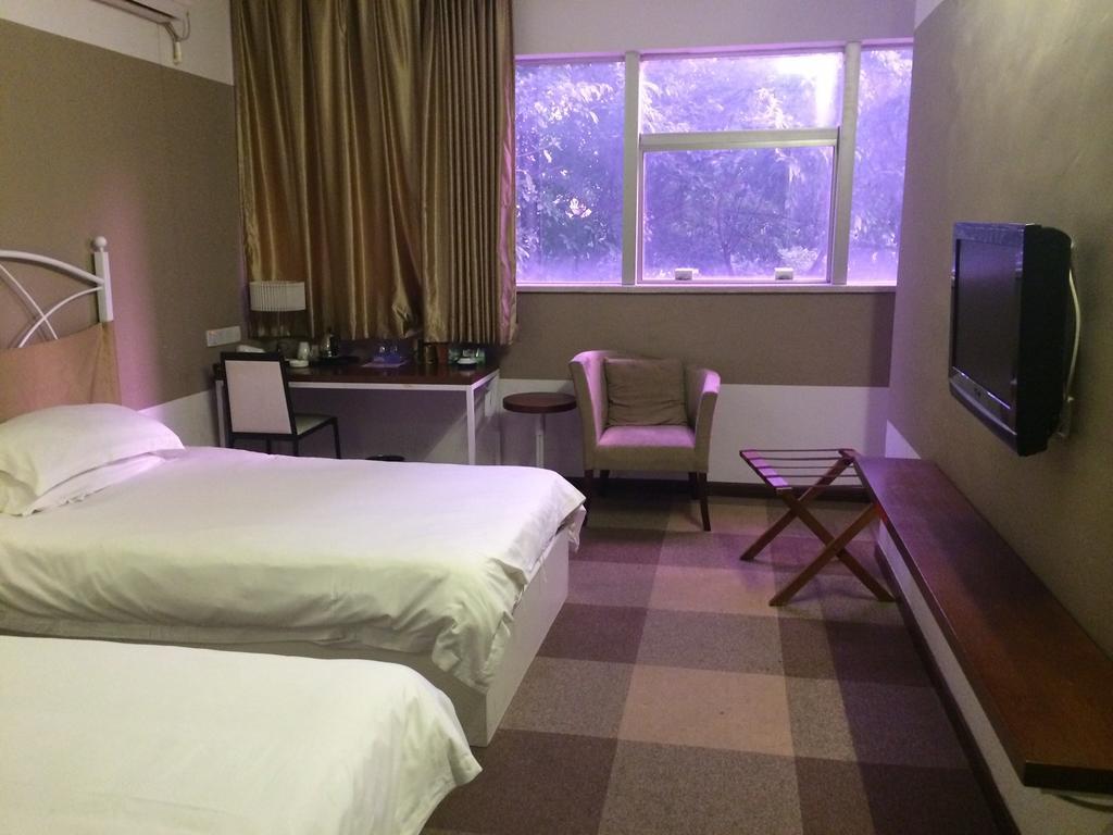 Shenzhen Lotus Hotel Room photo